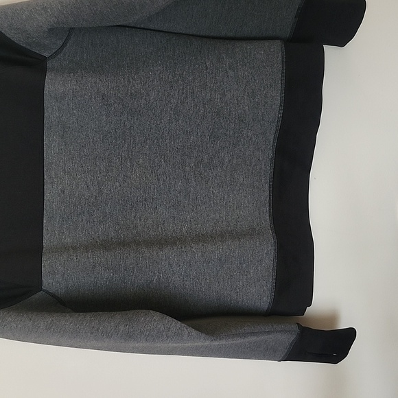 Athleta Womens Fuse Colorblock Scuba Neoprene Pullover Sweatshirt - Picture 3 of 7